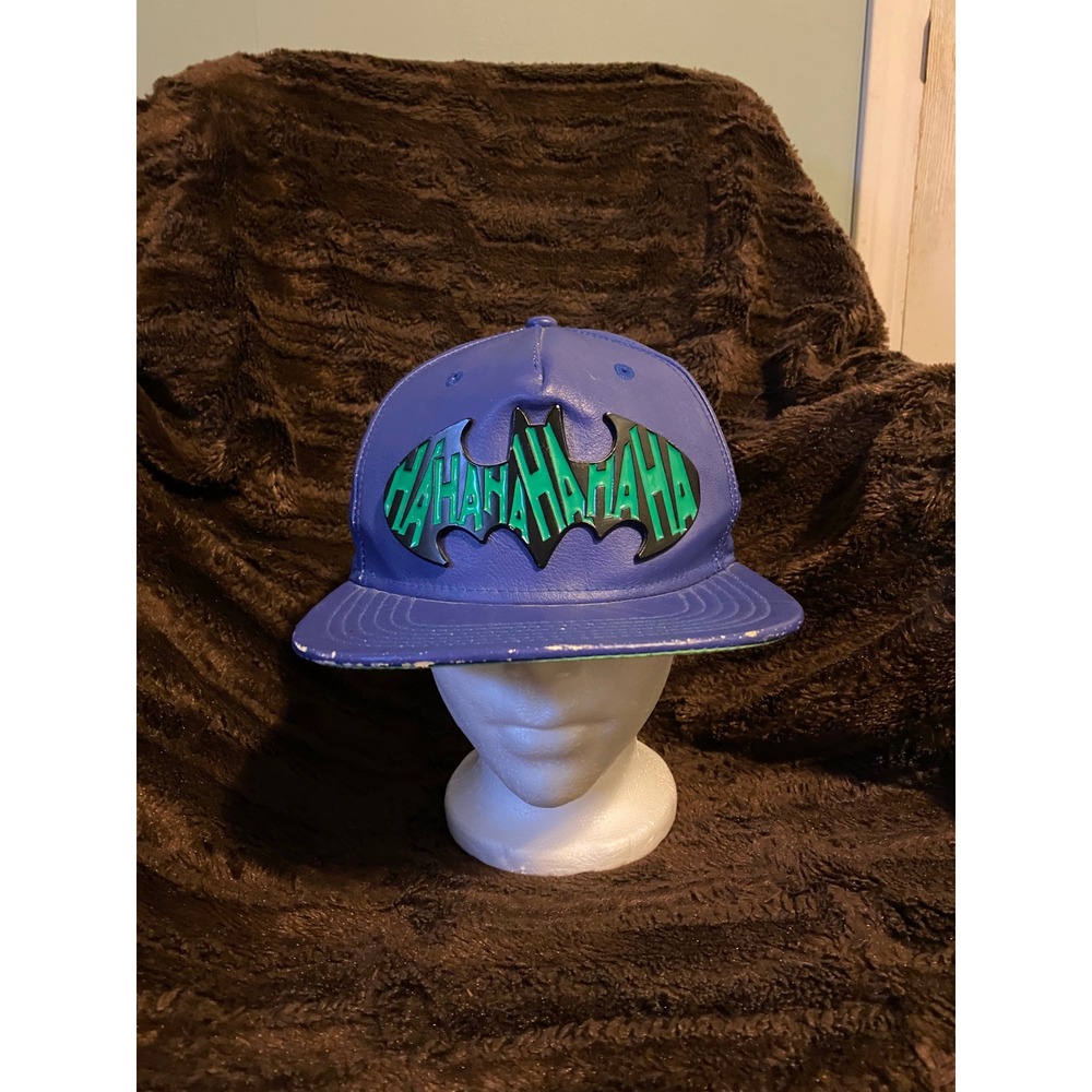Bioworld Batman Joker Snapback Hat OSFA Purple Good HAHA Logo Faux Leather Cap